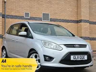 Usado Ford C-MAX Zetec 115 HP (84 kW) 2011 Prateado Monovolume