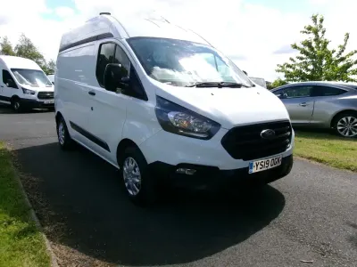 Used Ford Transit Custom 105 HP (77 kW) 2019 White Van