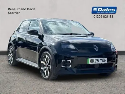 Used Renault R5 Komfort 110 kW (150 HP) 2025 Black Hatchback