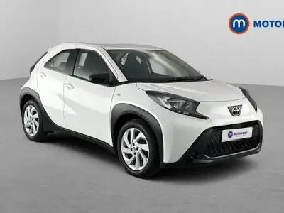 Used Toyota Aygo X PURE 72 HP (52 kW) 2025 SUV