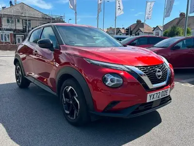 Used Nissan Juke N-Connecta 114 HP (83 kW) 2025 Red SUV
