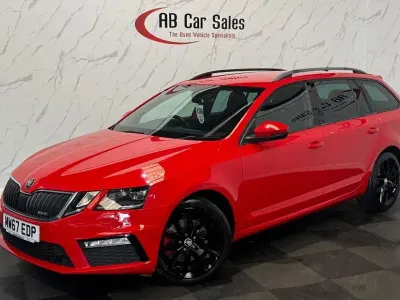 Used Skoda Octavia vRS 184 HP (135 kW) 2017 Red Estate