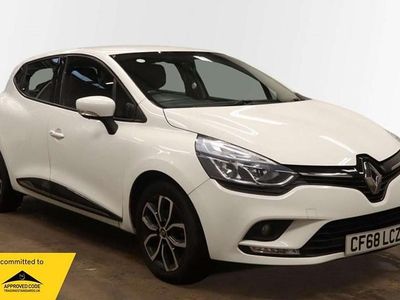 Used Renault Clio IV Play 2019 White Hatchback
