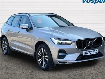 Used Volvo XC60 Core 250 HP (183 kW) 2022 Gold SUV
