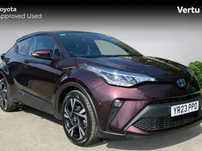 Used Toyota C-HR Design 122 HP (89 kW) 2023 Deep amethyst (metallic paint) SUV
