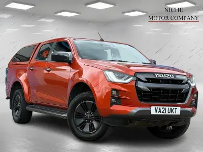Used Isuzu D-Max 163 HP (119 kW) 2021 Orange Pickup