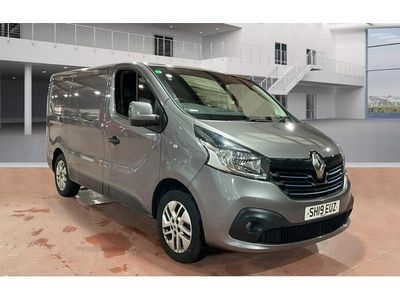Grey Used 2019 Renault Trafic MPV | £12,000 (Fair price)