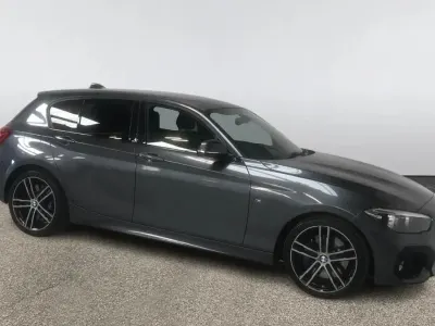 Begagnad BMW 118 Efficient Dynamics 136 HK (100 kW) 2018 Grå Halvkombi