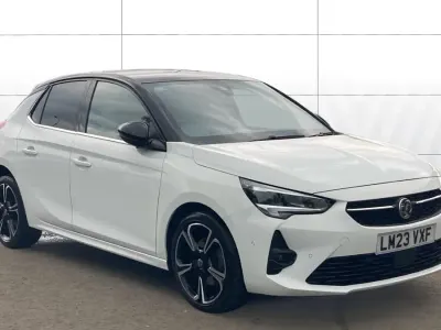 Used Vauxhall Corsa Ultimate 101 HP (74 kW) 2023 White Hatchback