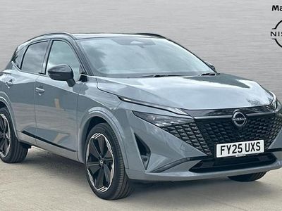 Used Nissan Qashqai 140 HP (102 kW) 2025 Two tone pearl  ceramic grey with pearl black roo  SUV