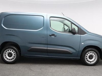 New Citroën Berlingo 100 HP (73 kW) 2026 Blue MPV