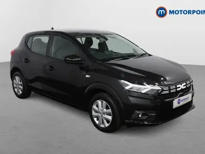 Begagnad Dacia Sandero Expression 2023 Svart Halvkombi