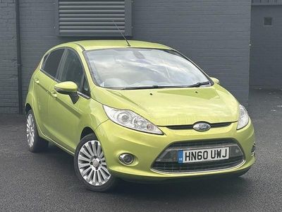 Used Ford Fiesta Titanium 94 HP (69 kW) 2011 Green Hatchback