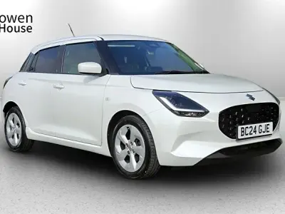 Used Suzuki Swift 82 HP (60 kW) 2024 White Hatchback
