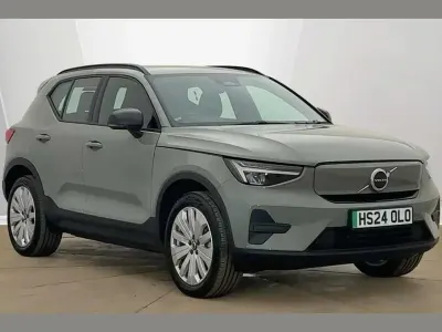 Used Volvo EX40 Core 172 kW (234 HP) 2024 Green SUV