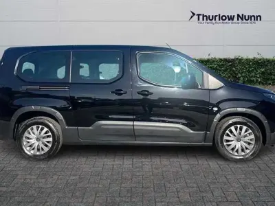 Used Peugeot e-Rifter Allure 100 kW (136 HP) 2024 Black MPV
