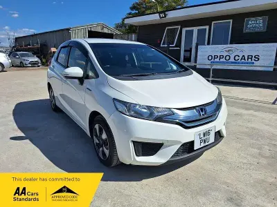 Used Honda Jazz 122 HP (89 kW) 2016 White Hatchback
