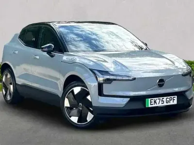 Usado Volvo EX30 Performance 314 kW (428 HP) 2025 Cinzento SUV