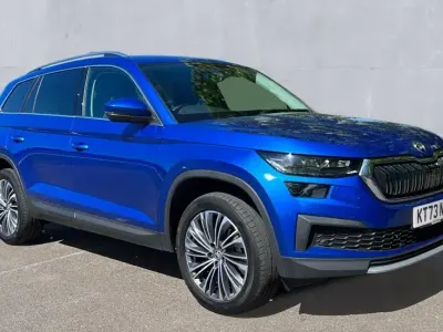 Second-hand Skoda Kodiaq SE L Executive 150 CP (110 kW) 2024 Albastru SUV