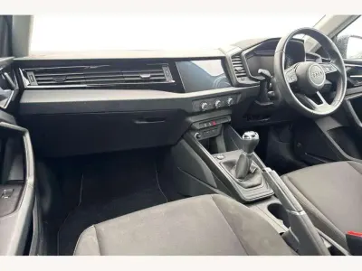 Used Audi A1 Design 95 HP (69 kW) 2022 Black SUV