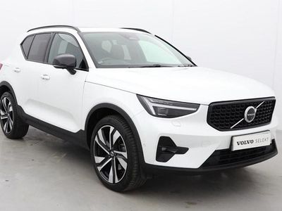 White Used 2023 Volvo XC40 Ultimate SUV | £30,995 (Fair price)