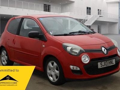 Used Renault Twingo Dynamique 75 HP (55 kW) 2013 Red Hatchback