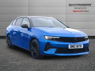 Used Vauxhall Astra S 130 HP (95 kW) 2023 Blue Estate