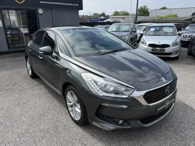 Used DS Automobiles DS5 Elegance 2015 Grey Hatchback