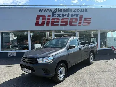 Used Toyota HiLux Active 148 HP (108 kW) 2021 Grey Pickup