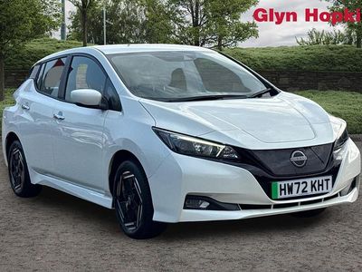 Used Nissan Leaf Acenta 110 kW (150 HP) 2022 White Hatchback