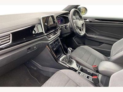 Begagnad VW T-Roc Cabriolet R-line 150 HK (110 kW) 2023 Svart Cab