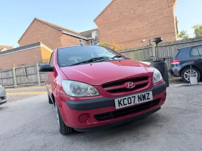 Used Hyundai Getz 62 HP (45 kW) 2007 Red Hatchback