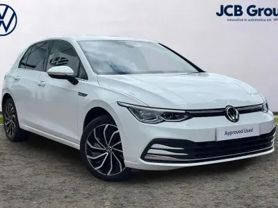 Used VW Golf VIII Edition 150 HP (110 kW) 2023 White Hatchback