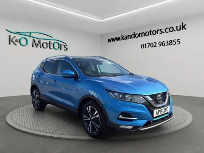 Used Nissan Qashqai N-Connecta 140 HP (102 kW) 2019 Blue SUV
