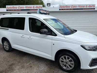 Used Ford Tourneo Connect Titanium 122 HP (89 kW) 2024 MPV