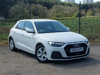 Gebraucht Audi A1 Design 110 PS (80 kW) 2023 Weiß SUV