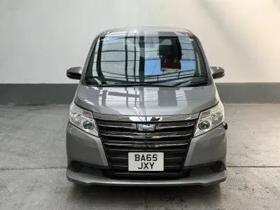 Used Toyota Noah 136 HP (100 kW) 2026 Grey MPV