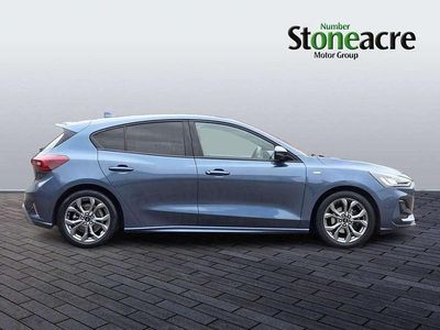 Used Ford Focus ST-Line 125 HP (91 kW) 2023 Blue Hatchback