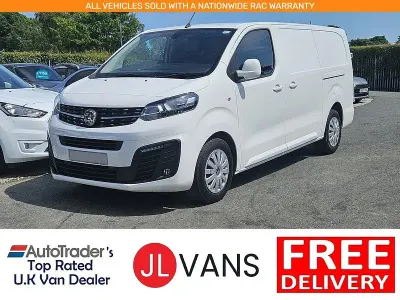 Used Vauxhall Vivaro Sportive 100 HP (73 kW) 2021 White MPV