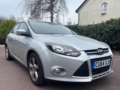 Used Ford Focus Zetec 125 HP (91 kW) 2014 Silver Hatchback