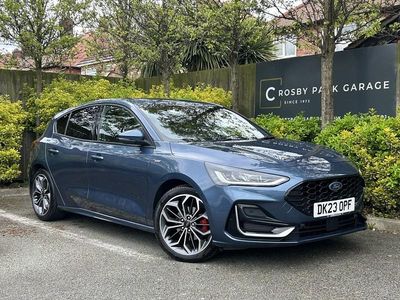 Used Ford Focus ST-Line 155 HP (114 kW) 2023 Blue Hatchback