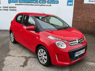 Usado Citroën C1 Feel 82 CV (60 kW) 2015 Rojo Utilitario