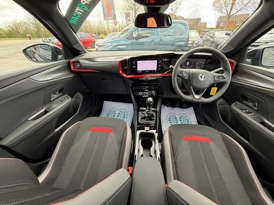 Używany Vauxhall Mokka S 99 KM (72 kW) 2024 Czarny SUV