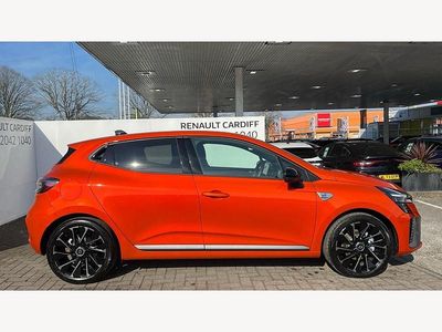 New Renault Clio V Esprit Alpine 143 HP (105 kW) 2025 Special metallic  valencia orange  Hatchback