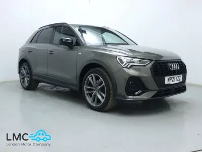 Usado Audi Q3 Black Edition 150 CV (110 kW) 2021 Gris SUV