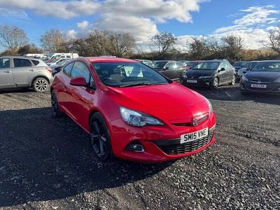 Used Vauxhall Astra GTC Edition 200 HP (147 kW) 2015 Red Hatchback