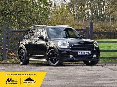Used Mini Cooper Countryman Classic 2019 Midnight black SUV