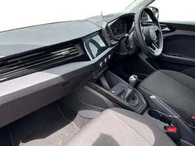 Usado Audi A1 Design 113 CV (83 kW) 2019 Negro SUV