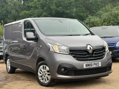 Used Renault Trafic 2018 Grey MPV