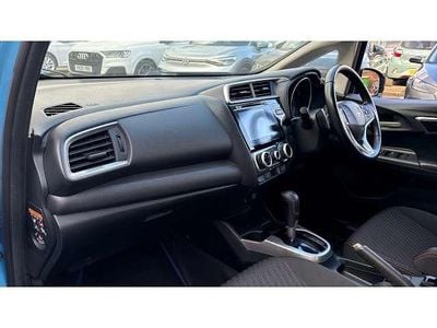 Used Honda Jazz Sport 130 HP (95 kW) 2018 Blue Hatchback